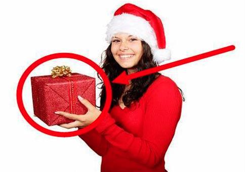 Schlüpfriges Weihnachtsgeschenkpapier