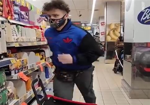 Sich bewegen die bei GTA,Animes oder CS