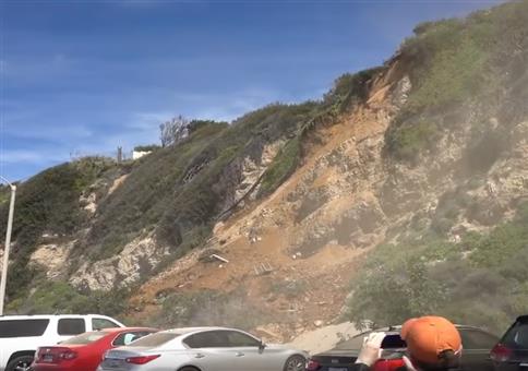 Kleiner Erdrutsch in Malibu