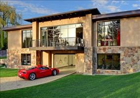 Die wahrscheinlich luxuriöseste Garage der USA