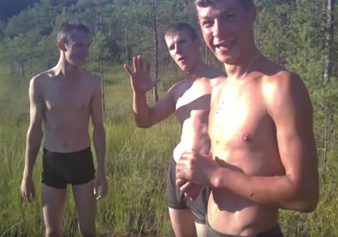 In das Loch des Todes springen