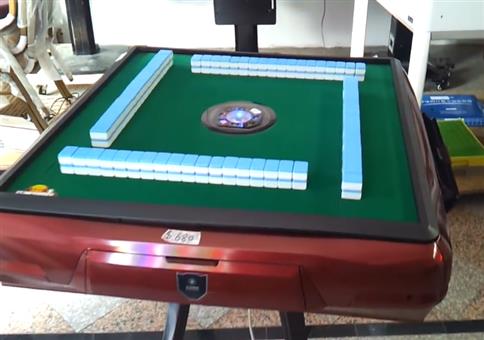Faszinierende Funktion sweise eines Mahjong Tisches