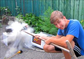 Mikrowellenexperimente