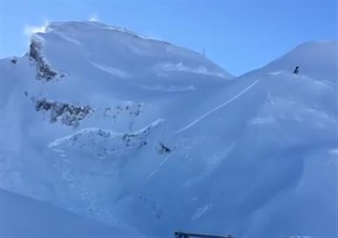 Lawine in der Nahaufnahme
