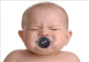 Schnuller mit Volume Knopf