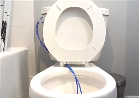 Mit dieser Erfindung benötigt ihr nie wieder Klopapier!