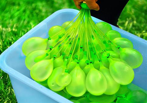 Es ist wieder Wasserbomben Zeit!