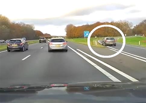 Ein echter Held auf der Straße