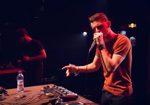 Saro beim Grand Beatbox LOOPSTATION Battle 2017