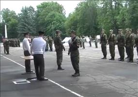 Störenfried bei Militärparade