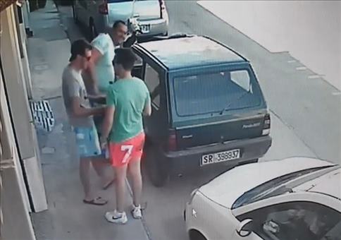 Neuartiger Ausparkassistent