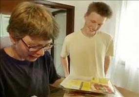 Schinke! Salami! Des gibt a Feschdesse!