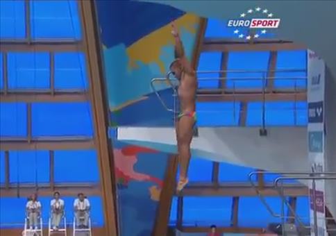 Der sensationelle Sprung des Robert Paez