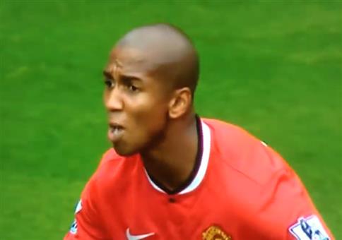 Der Scharfschützenvogel beim Fußball