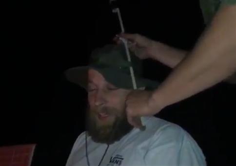 Hut als Abschussrampe