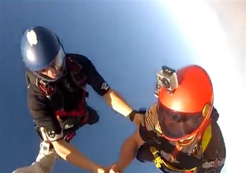 Neulich beim Fallschirmspringen: Mal eben das Leben gerettet