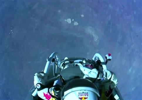 Felix Baumgartners Sprung neu vertont