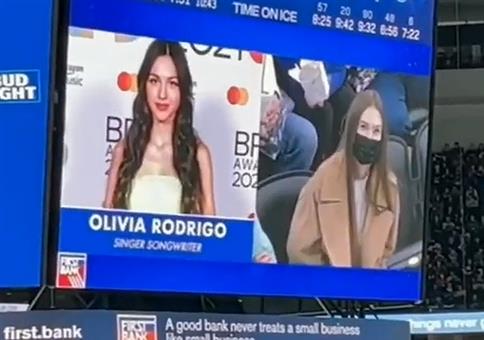 Menschen aus dem Publkum die wie Promis aussehen