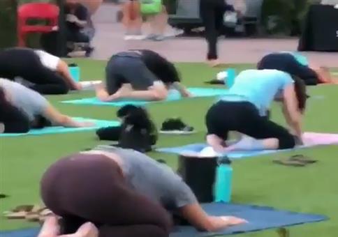 Ick beim Yoga