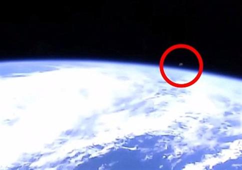 Echte Aufnahmen von UFOs!