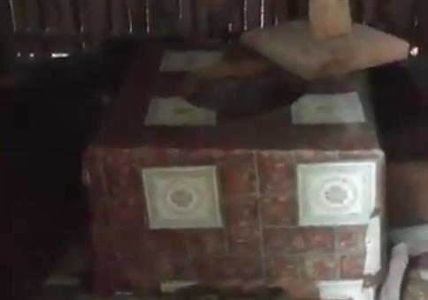 Das Klo ist leider schon besetzt