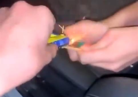 Kleiner Knaller Fail