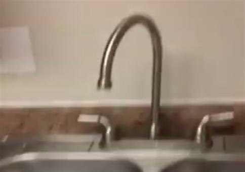 Wertarbeit beim Wasserhahn