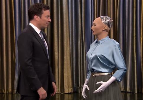 Jimmy Fallon spielt gegen Roboter Stein Schere Papier