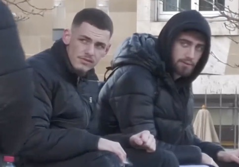 Einfach mal ein Lächeln auf nem Zettel verschenken