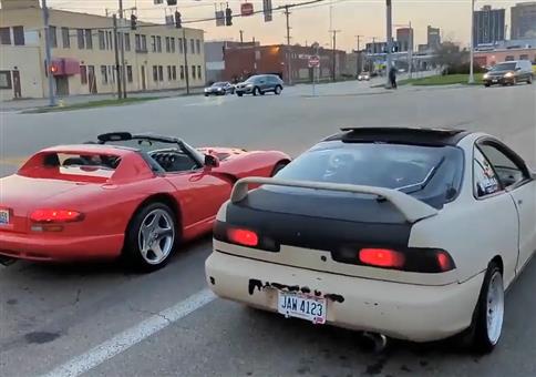 Beim Ampelrennen die Spur halten