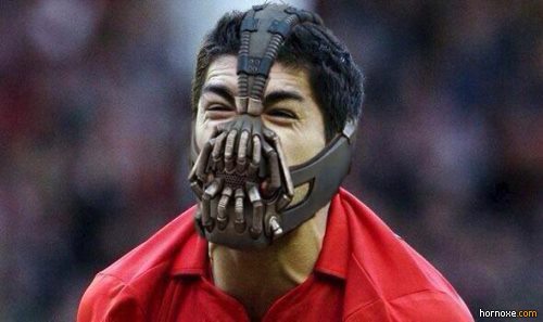 Luis_Suarez_Bite_Meme_06