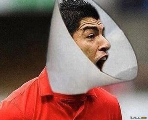 Luis_Suarez_Bite_Meme_33