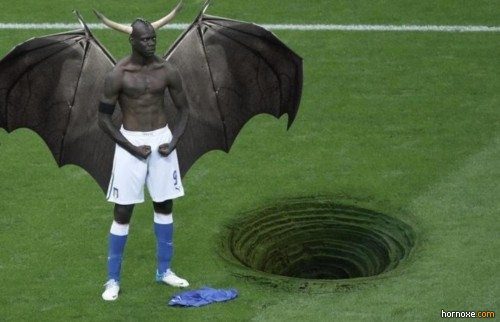 hornoxe.com_mario_balotelli_memes_003