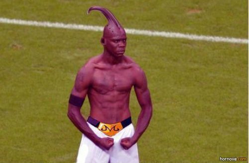 hornoxe.com_mario_balotelli_memes_010