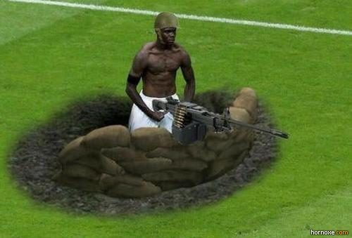 hornoxe.com_mario_balotelli_memes_020