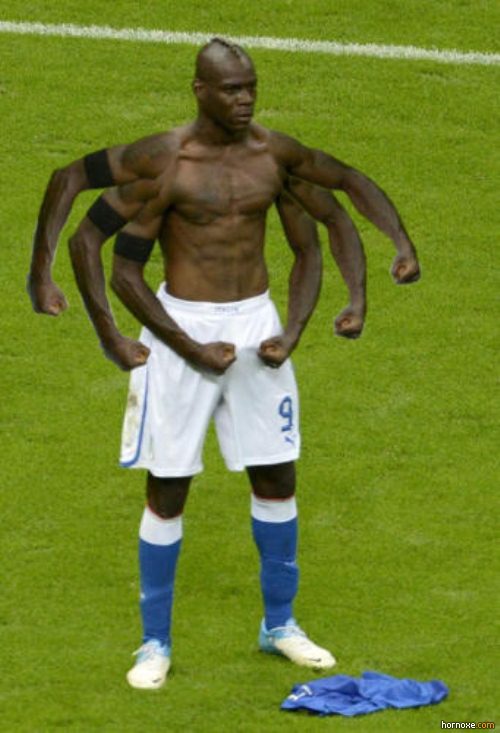 hornoxe.com_mario_balotelli_memes_022