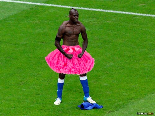 hornoxe.com_mario_balotelli_memes_026