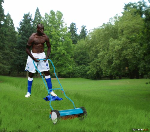 hornoxe.com_mario_balotelli_memes_046