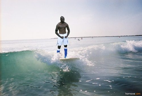 hornoxe.com_mario_balotelli_memes_151