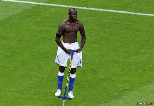 hornoxe.com_mario_balotelli_memes_172