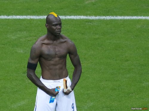 hornoxe.com_mario_balotelli_memes_176