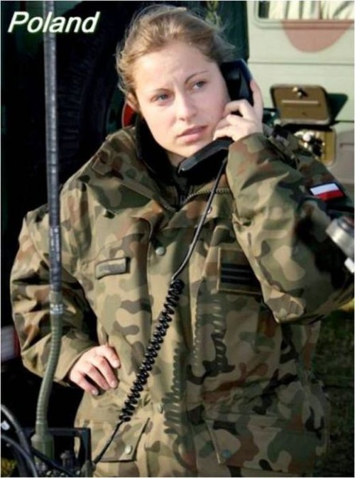 army_girls_from_around_the_world_11