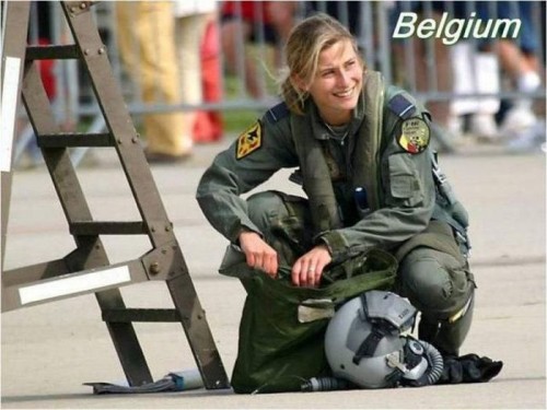 army_girls_from_around_the_world_12