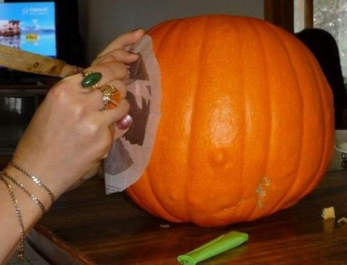 hornoxe.com_halloween_kuerbis_basteln_11