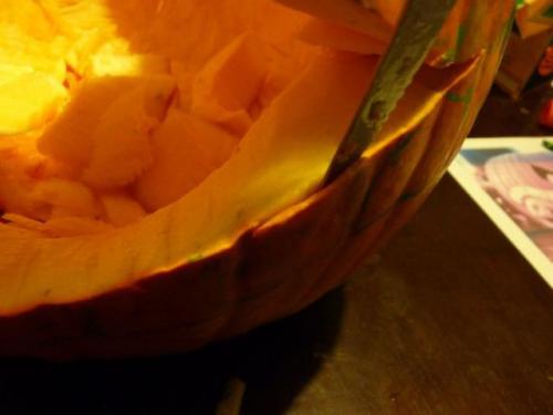 hornoxe.com_halloween_kuerbis_basteln_kannibale_13