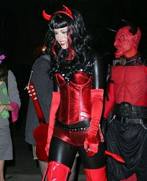 hornoxe.com_halloween_mix_picdump_094