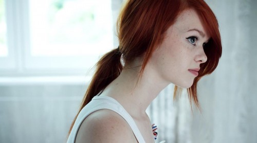 horni_babes04_red_15