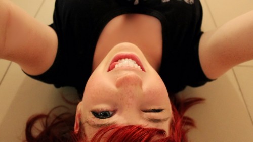 horni_babes04_red_16