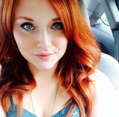 horni_babes110_red_08