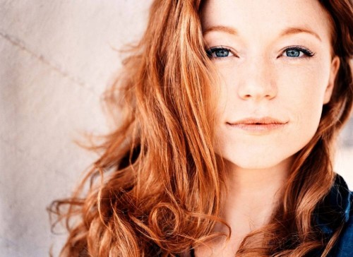 horni_babes130_red_17